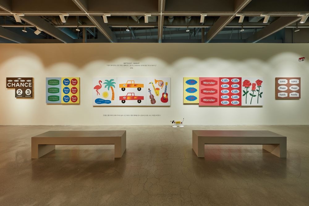 전시전경 · Exhibition view · (이미지 출처 = 롯데갤러리) · (Source = Lotte gallery)