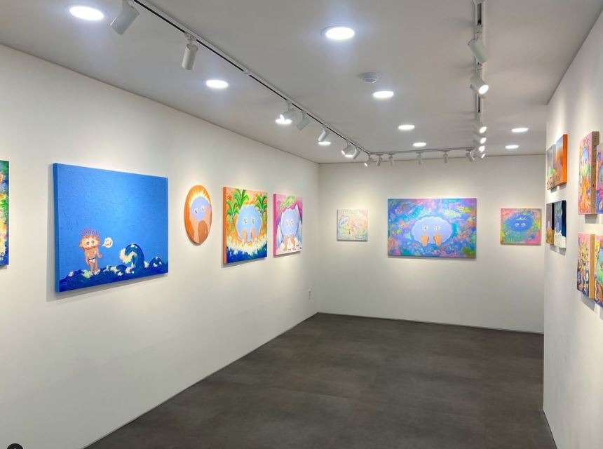 전시전경 · Exhibition view · (이미지 출처 = 카르티즘) · (Image Source = Kartism)