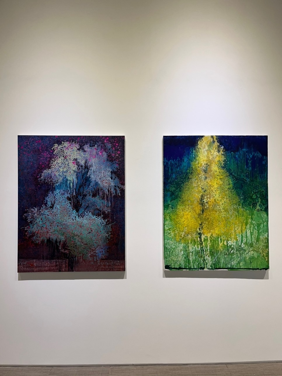전시전경 · Exhibition view · (이미지 출처 = 갤러리로얄) · (Image source = Gallery Royal)