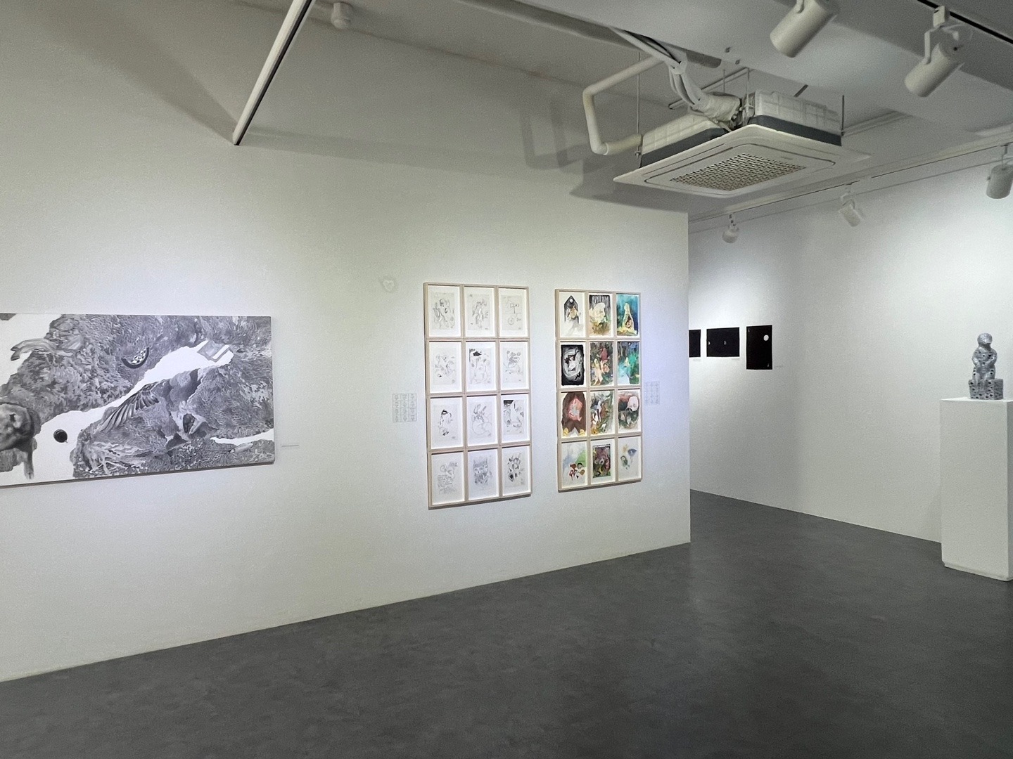 전시전경 · Exhibition view · (이미지 출처 = 북구예술창작소) · (Source = Bukguart Studio)