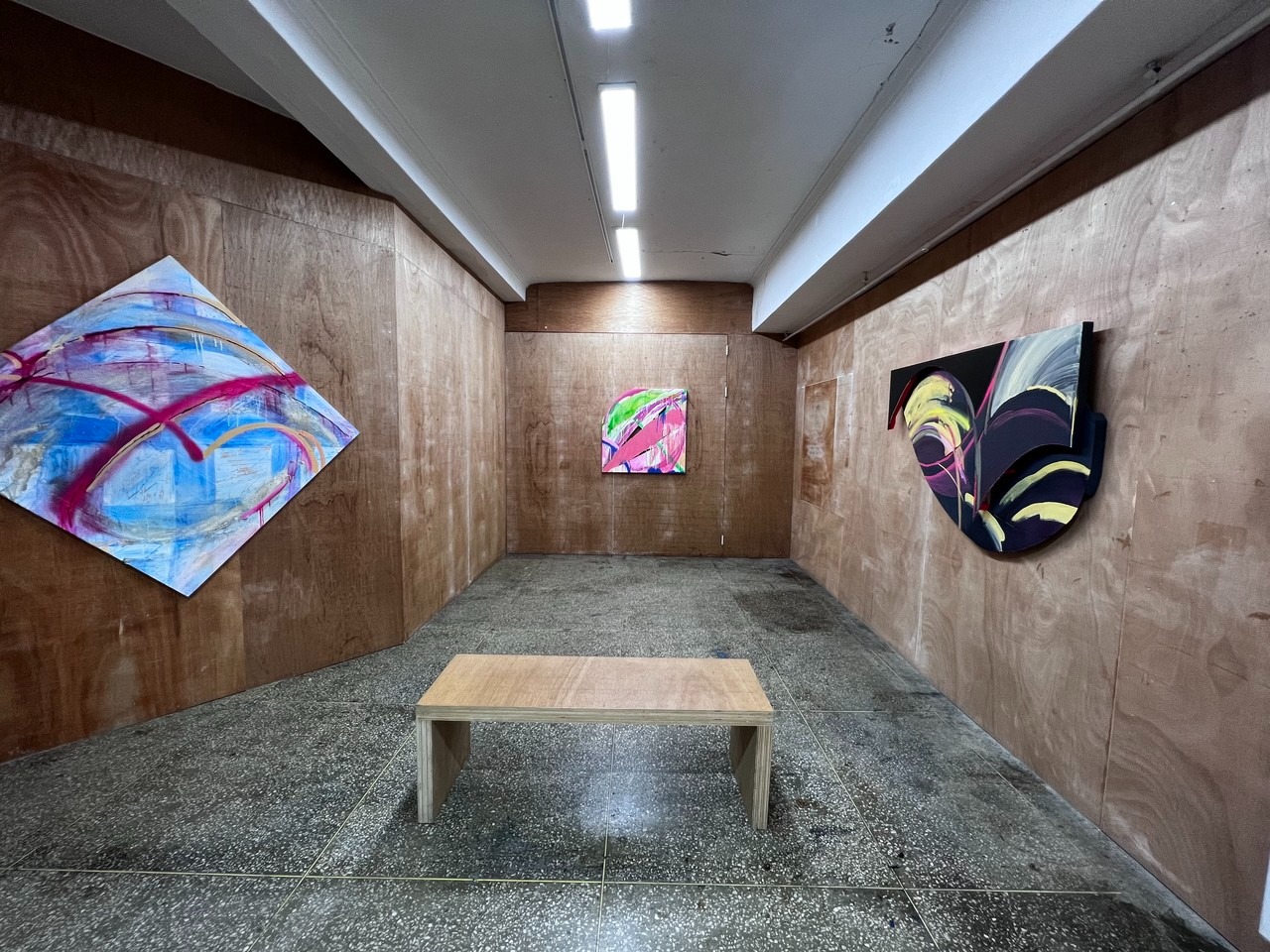전시전경 · Exhibition view · (이미지 출처 = 상업화랑) · (Source = Sahngup Gallery)