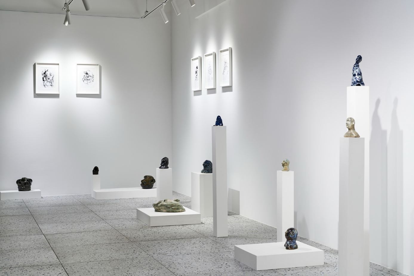 전시전경 · Exhibition view · (이미지 출처 = 갤러리 X2) · (Image Source = gallery X2)