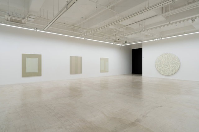 전시전경 · Exhibition view · (이미지 제공 = 이길이구갤러리) · (Source = 2gil29gallery)