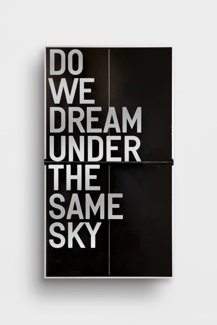 Untitled 2021(do we dream under the same sky) · Silkscreen on ping pong table · 274x169x20cm · 2021 · Untitled 2021(do we dream under the same sky) · Silkscreen on ping pong table · 리크리트 티라바니자 · Rikrit Tiravanija · (출처 = 신세계갤러리) · (Source = Shinegae Gallery)
