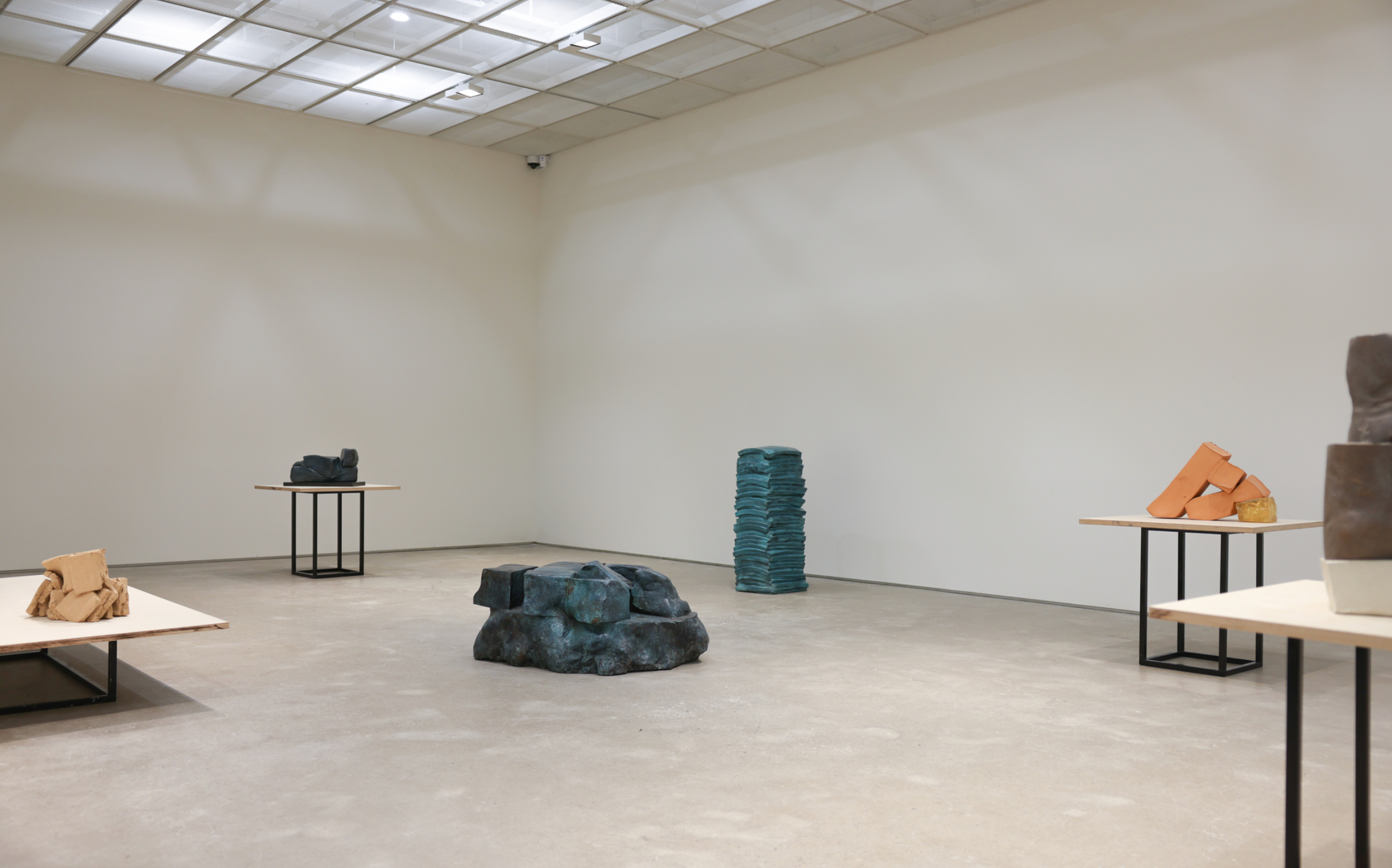 전시전경 · Exhibition view · (이미지 출처 = 리안갤러리) · (Image Source = Leeahn Gallery)