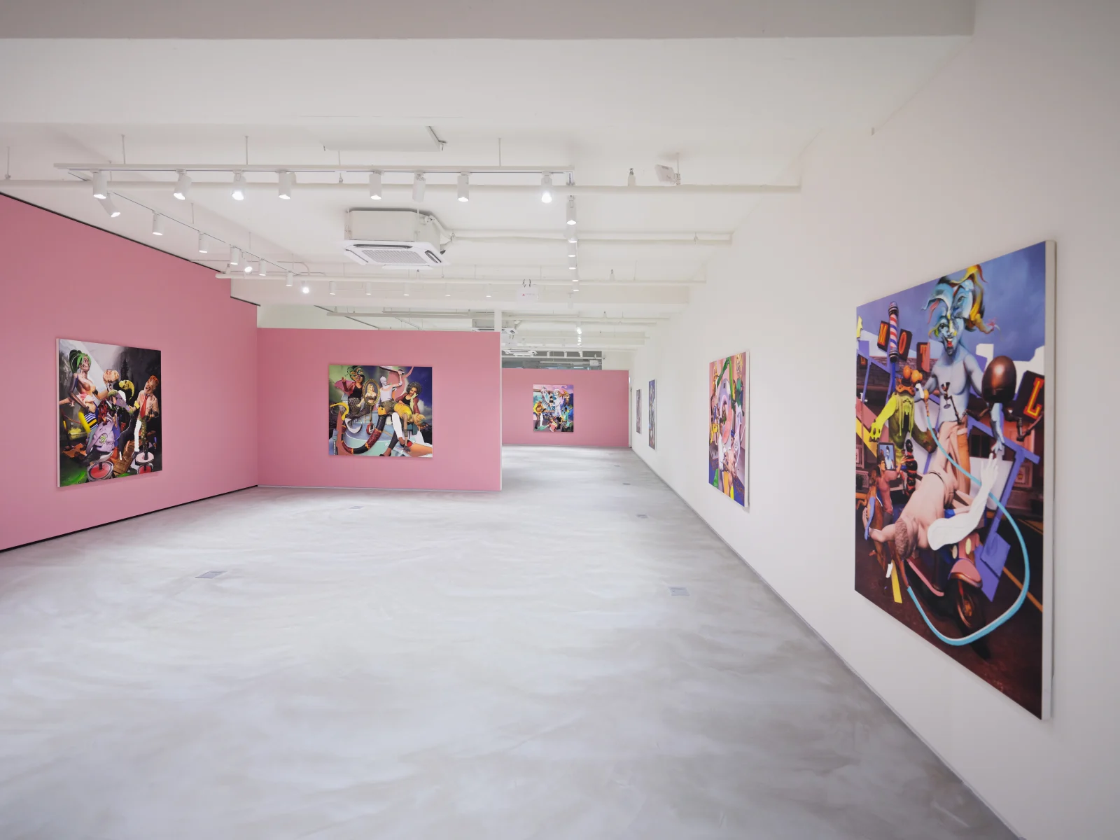 전시전경 · Exhibition view · (출처 = 두아르트 스퀘이라) · (Source = Duarte Sequeira)