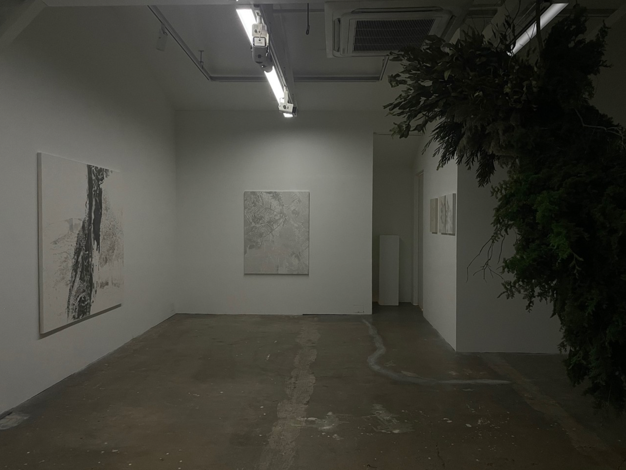 전시전경 · Exhibition view · (출처 = 상업화랑) · (Source = Sahngup Gallery)