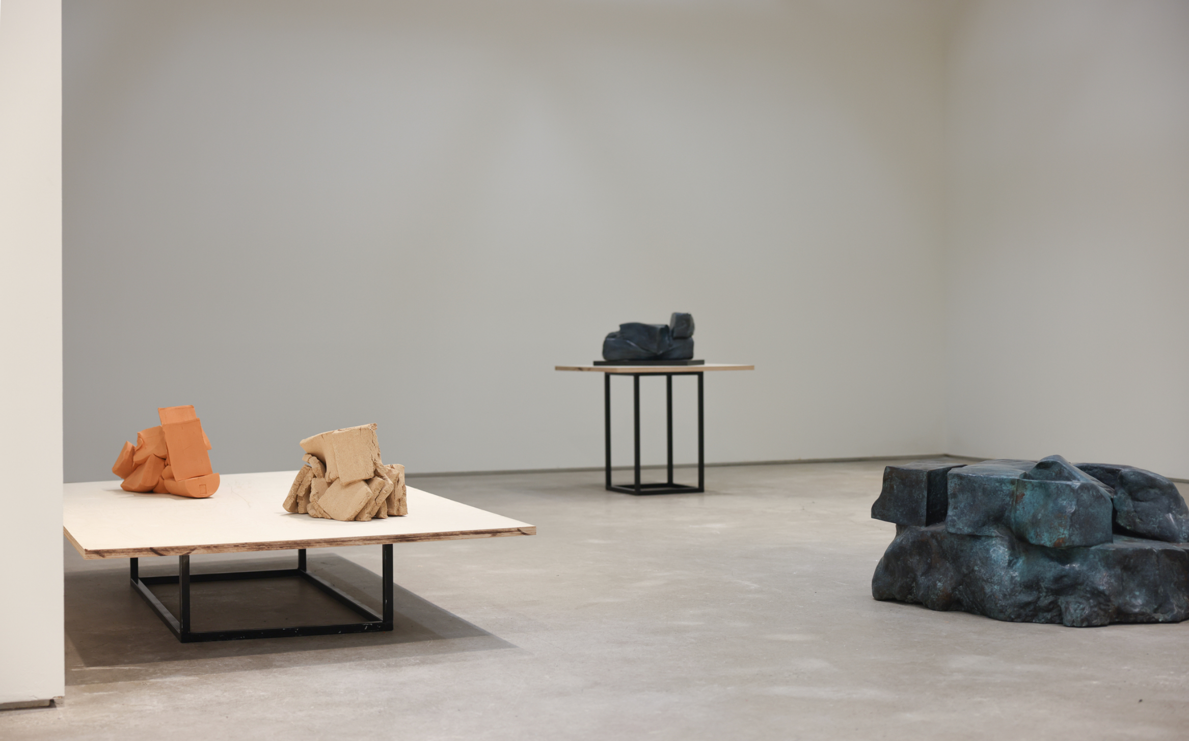 전시전경 · Exhibition view · (이미지 출처 = 리안갤러리) · (Image Source = Leeahn Gallery)