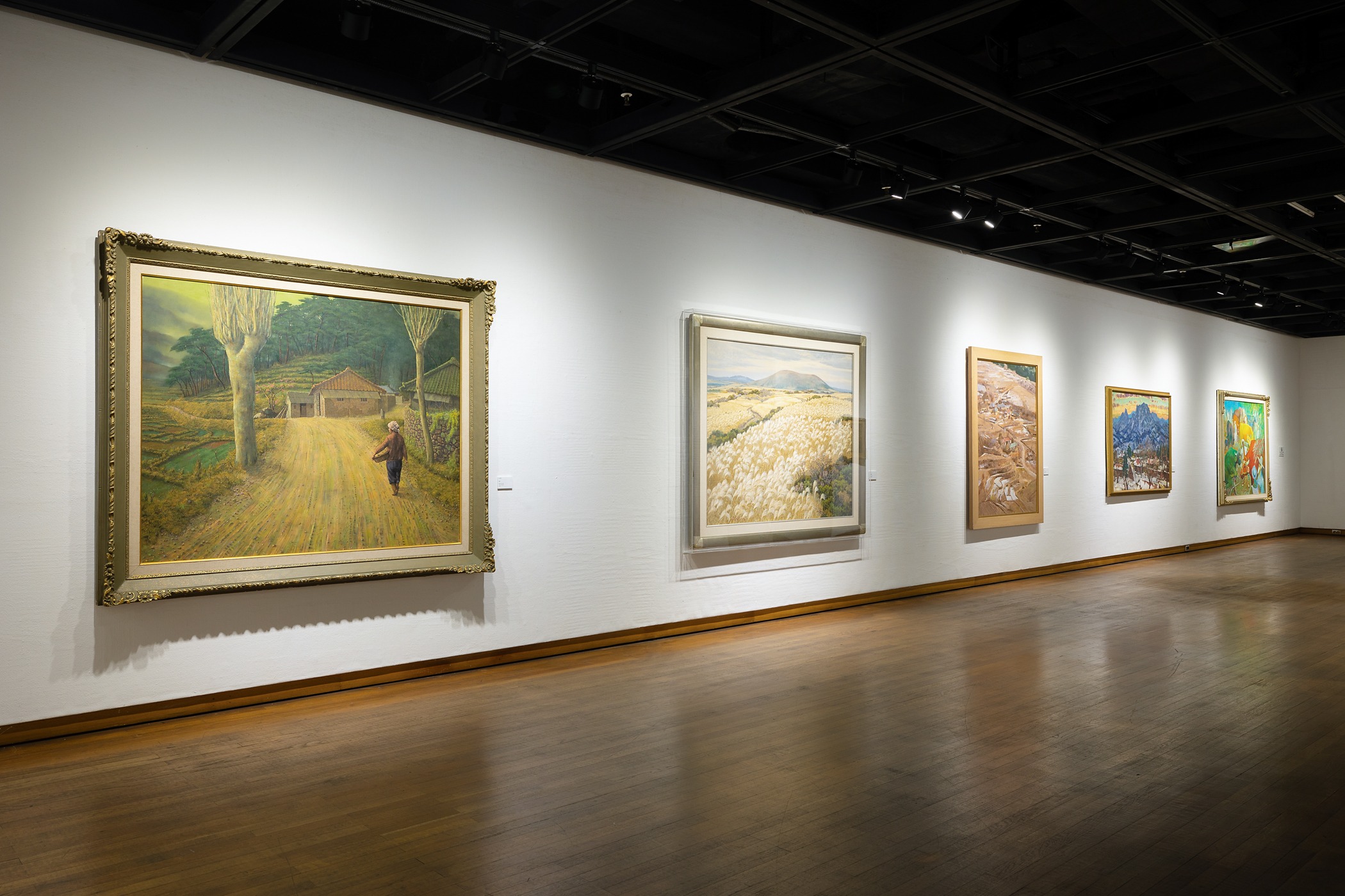 전시전경 · Exhibition view · (이미지 출처 = 한원미술관) · (Image Source = hanwon museum of art)