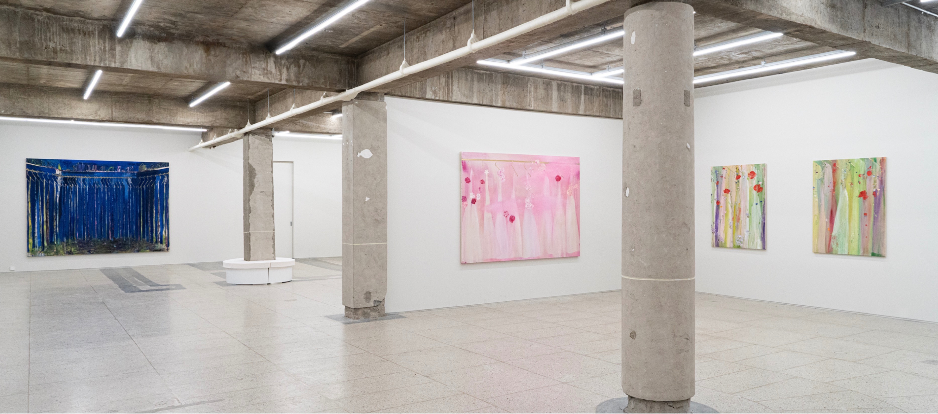 전시전경 · Exhibition view · (출처 = 가나아트) · (Source = Gana Art)