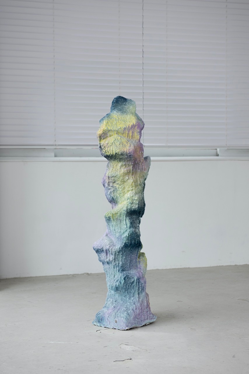 전시전경 · Exhibition view · (출처 = 안팎 스페이스) · (Source = Annpaak Space)