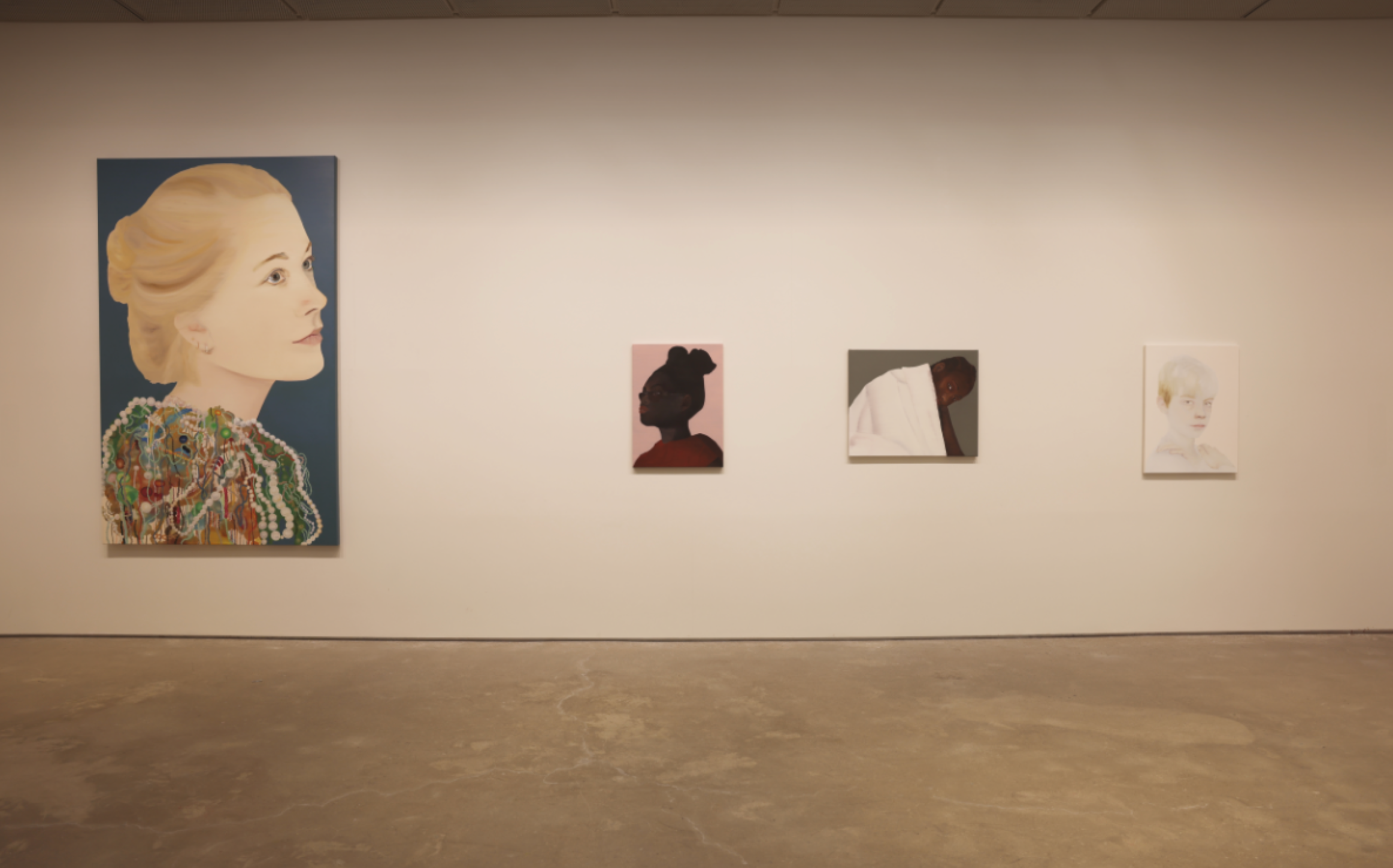 전시전경 · Exhibition view · (출처 =  리안갤러리) · (Source = Leeahn Gallery)