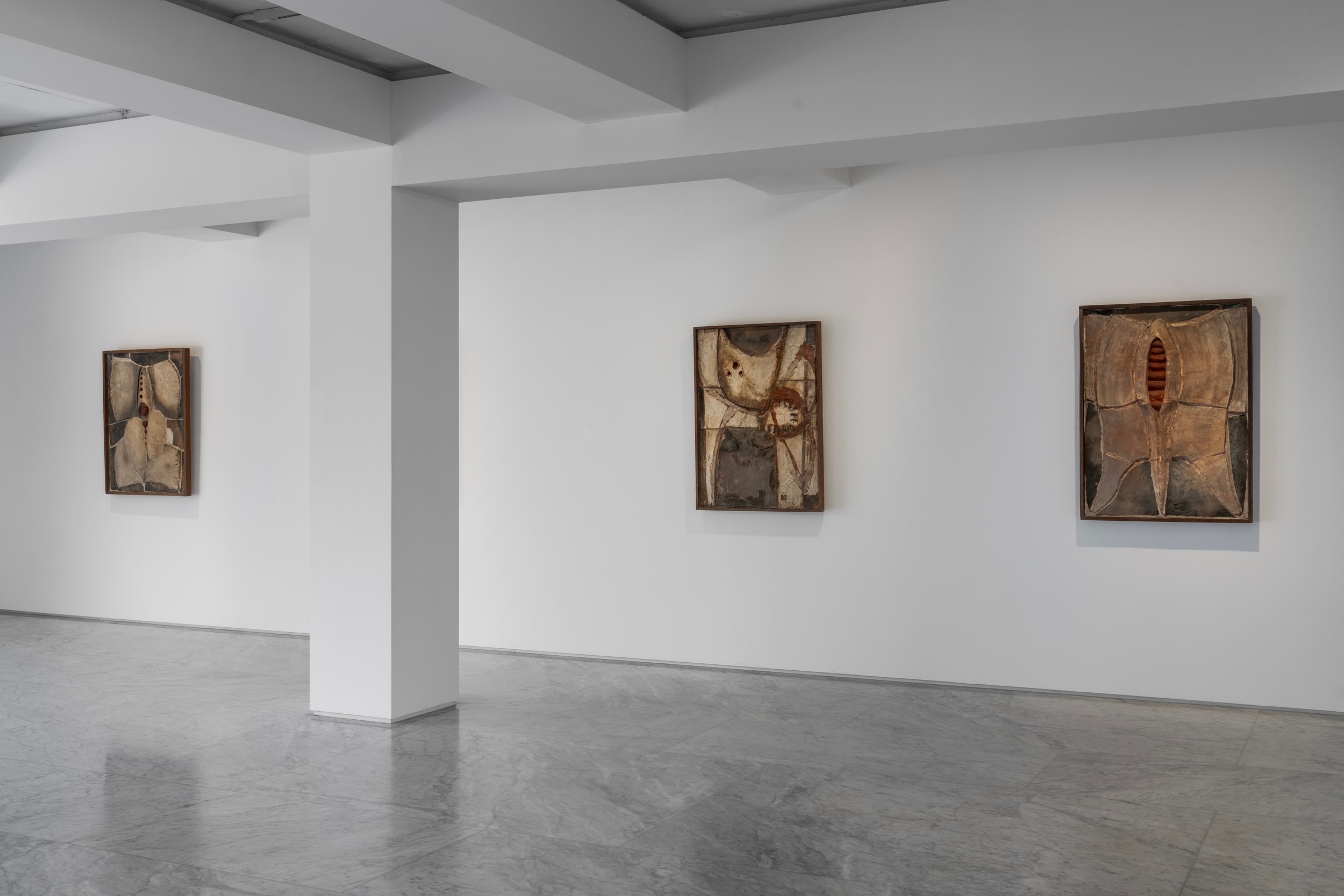 전시전경 · Exhibition view · (출처 =  PKM갤러리) · (Source = PKM Gallery)