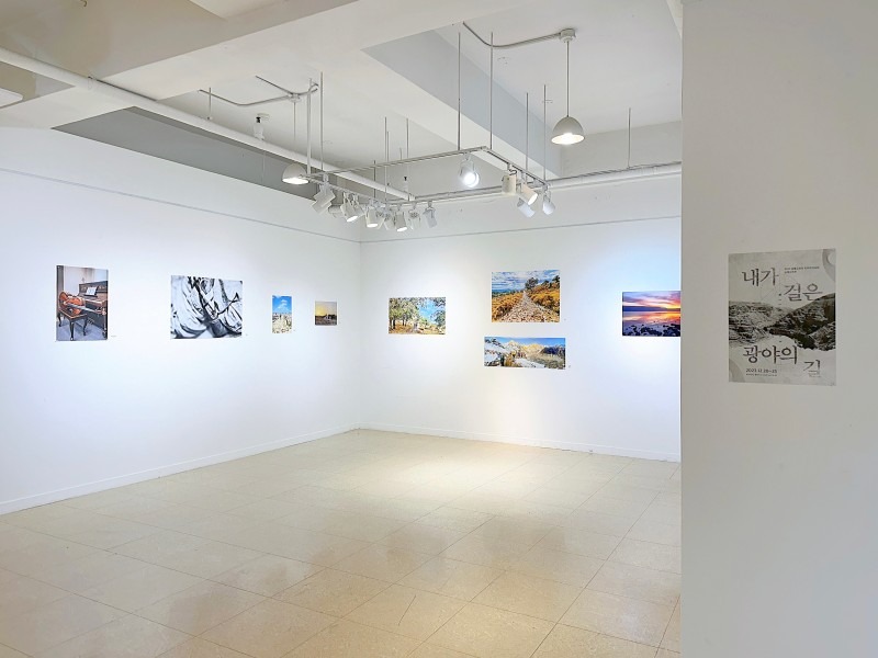 전시전경 · Exhibition view · ​(이미지 출처 = 유나이티드갤러리) · (Image Source = unitedart)