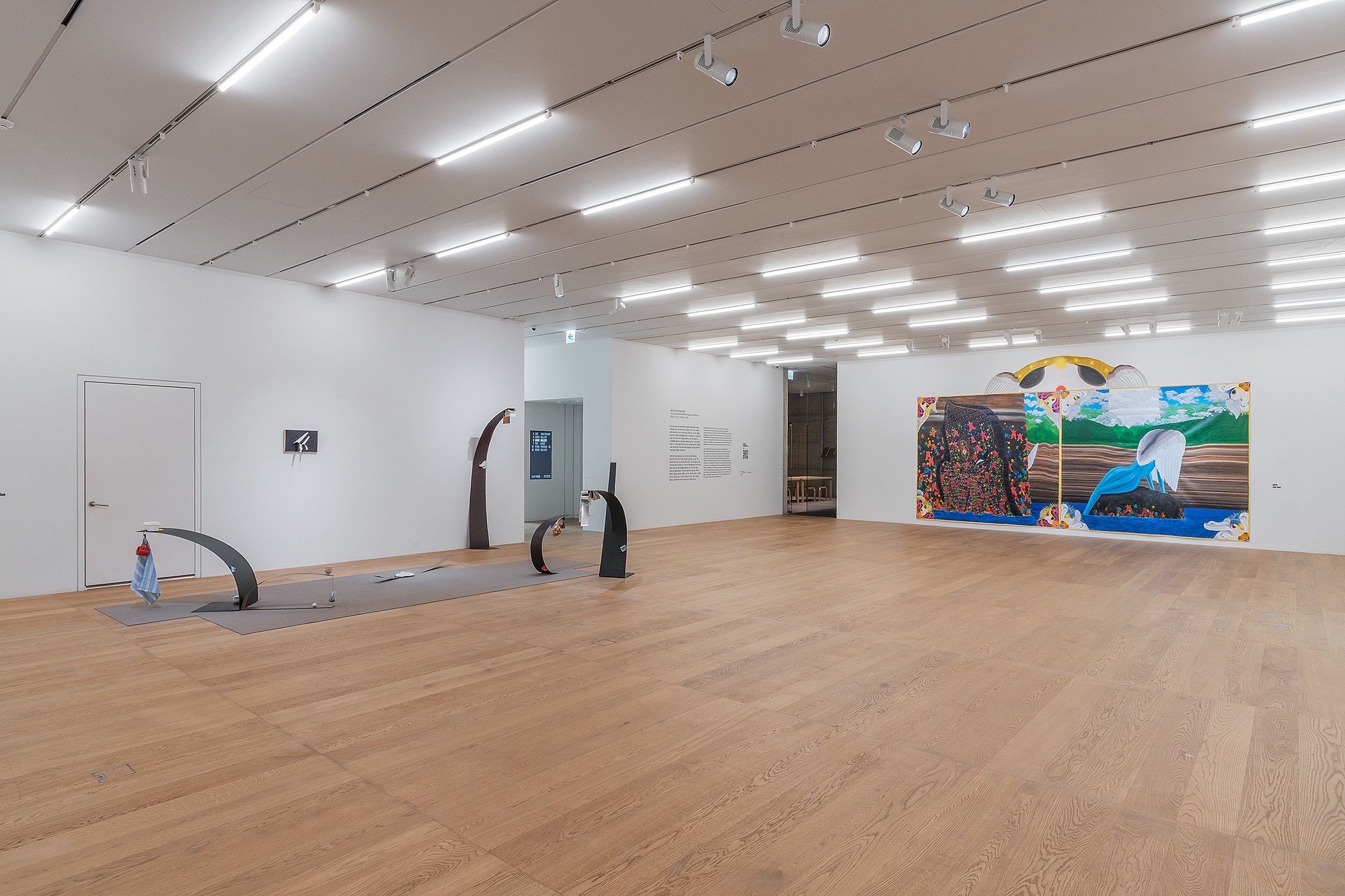 전시전경 · Exhibition view · (출처 = 송은) · (Source = Songeun)