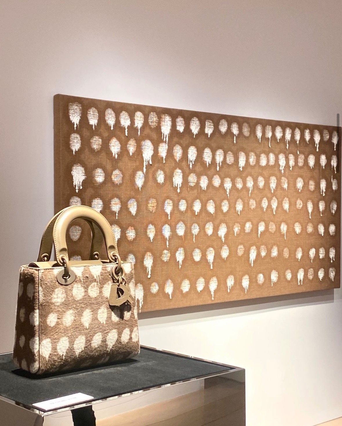 전시전경 · Exhibition view · (출처 = 국제갤러리) · (Source = Kukje Gallery)