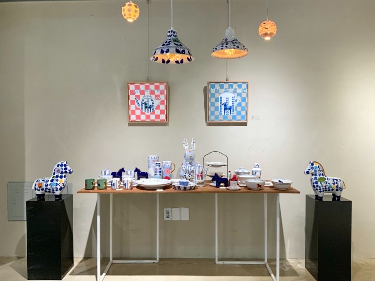 전시전경 · Exhibition view · (이미지 출처 = 두나무 아트큐브) · (Image Source = doonamoo artcube)