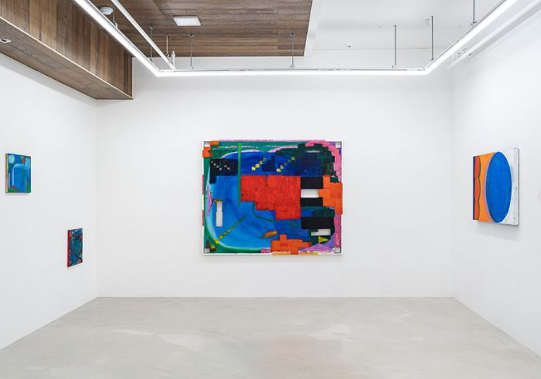 전시전경 · Exhibition view · (이미지 출처 = 로이갤러리 압구정) · (Image Source = roy gallery apgujeong)
