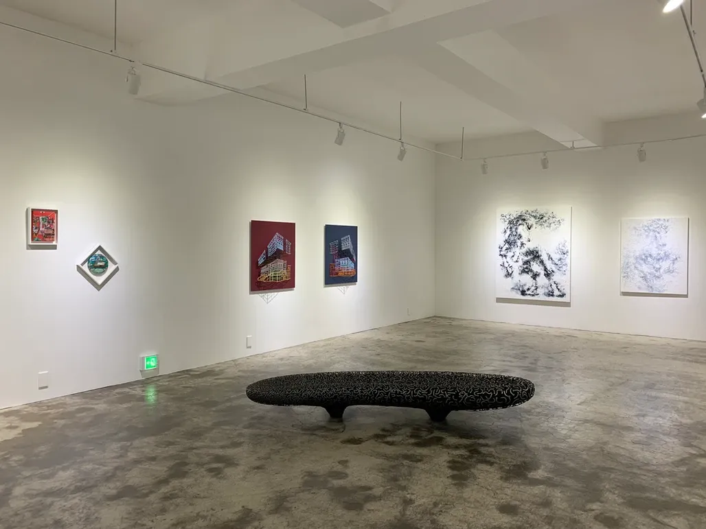 전시전경 · Exhibition view · (이미지 출처 = 리나갤러리)