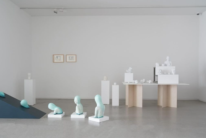 전시전경 · Exhibition view · (출처 = 갤러리우)