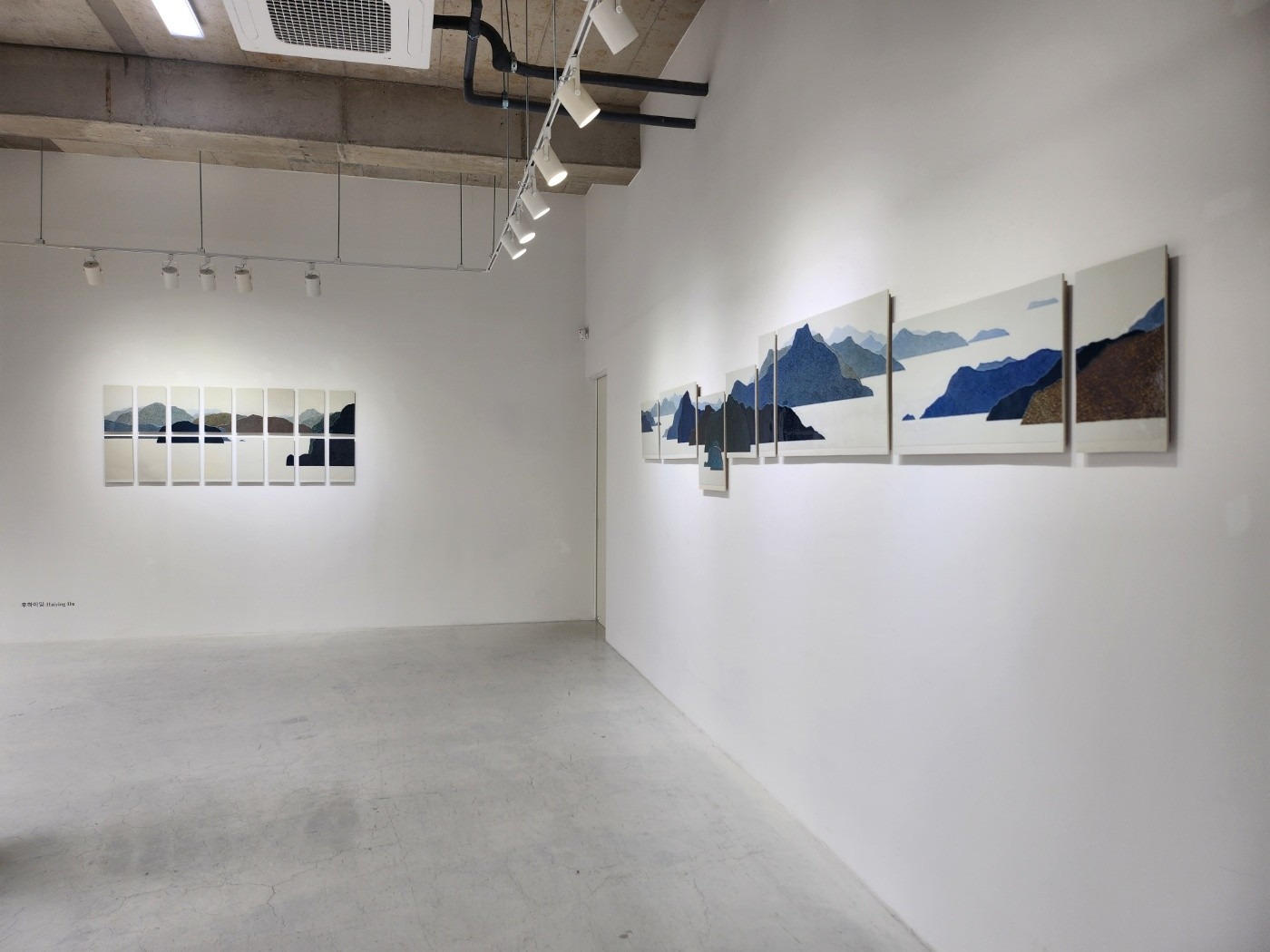 전시전경 · Exhibition view · (출처 = 갤러리이배)