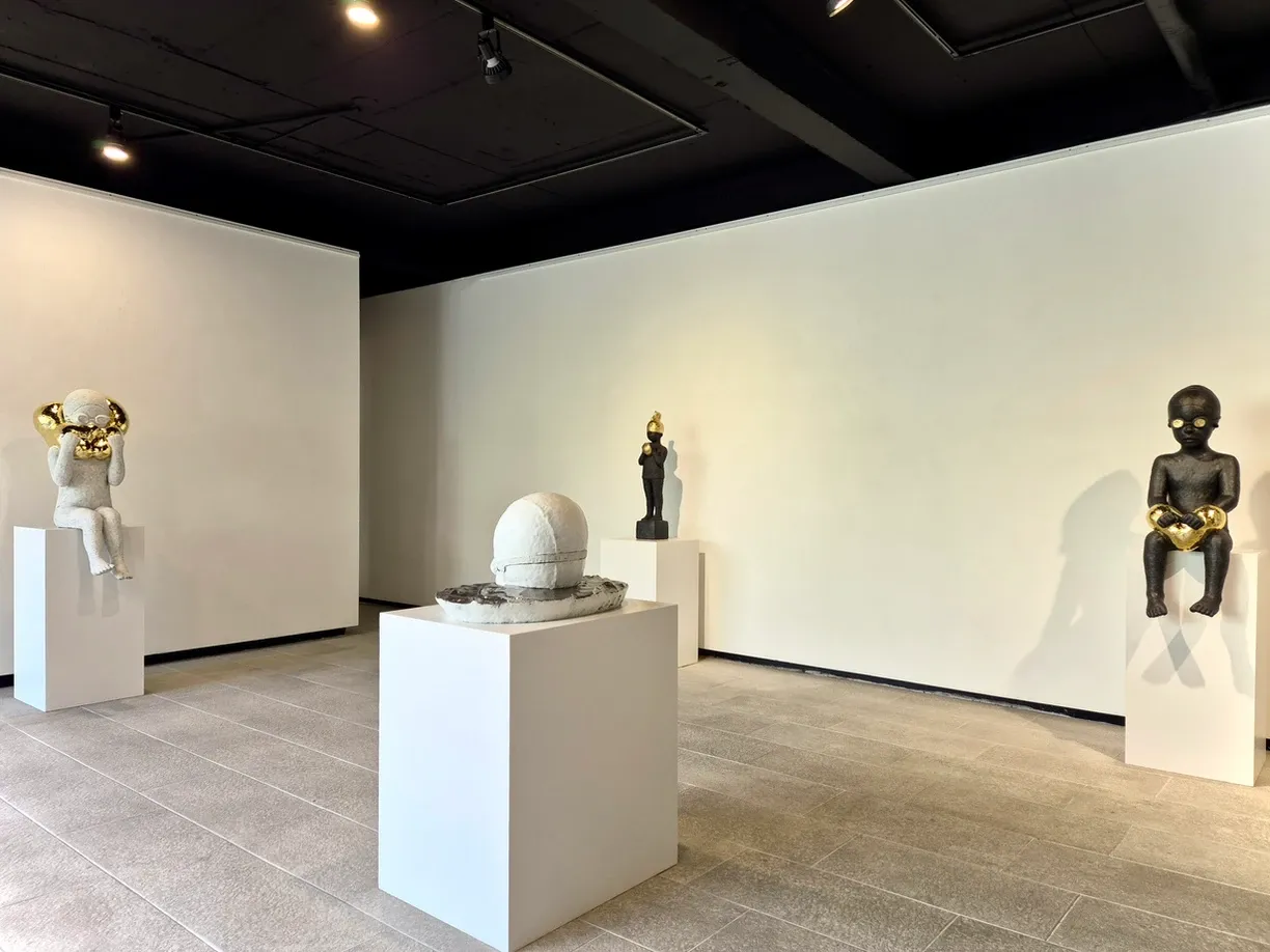 전시전경 · Exhibition view · (출처 = 리나갤러리)