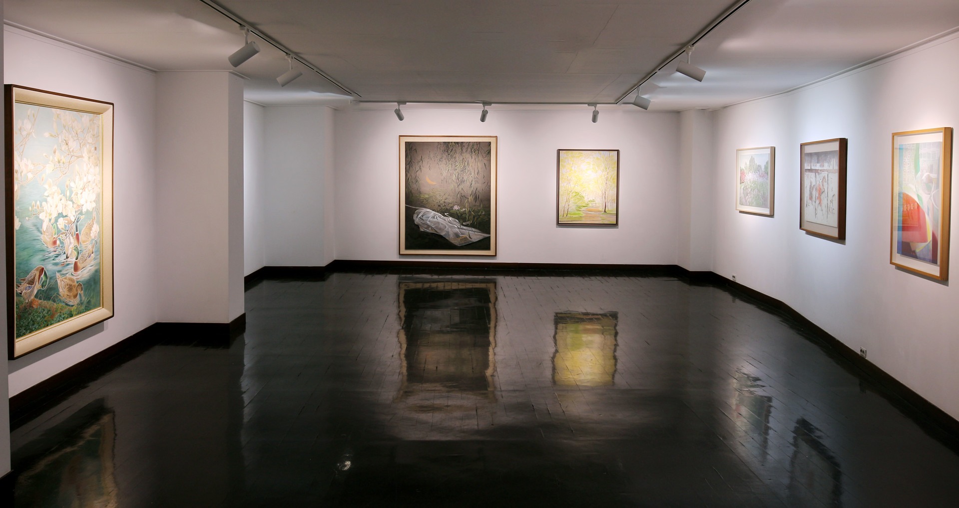 전시전경 · Exhibition view · (출처 = 통인화랑)