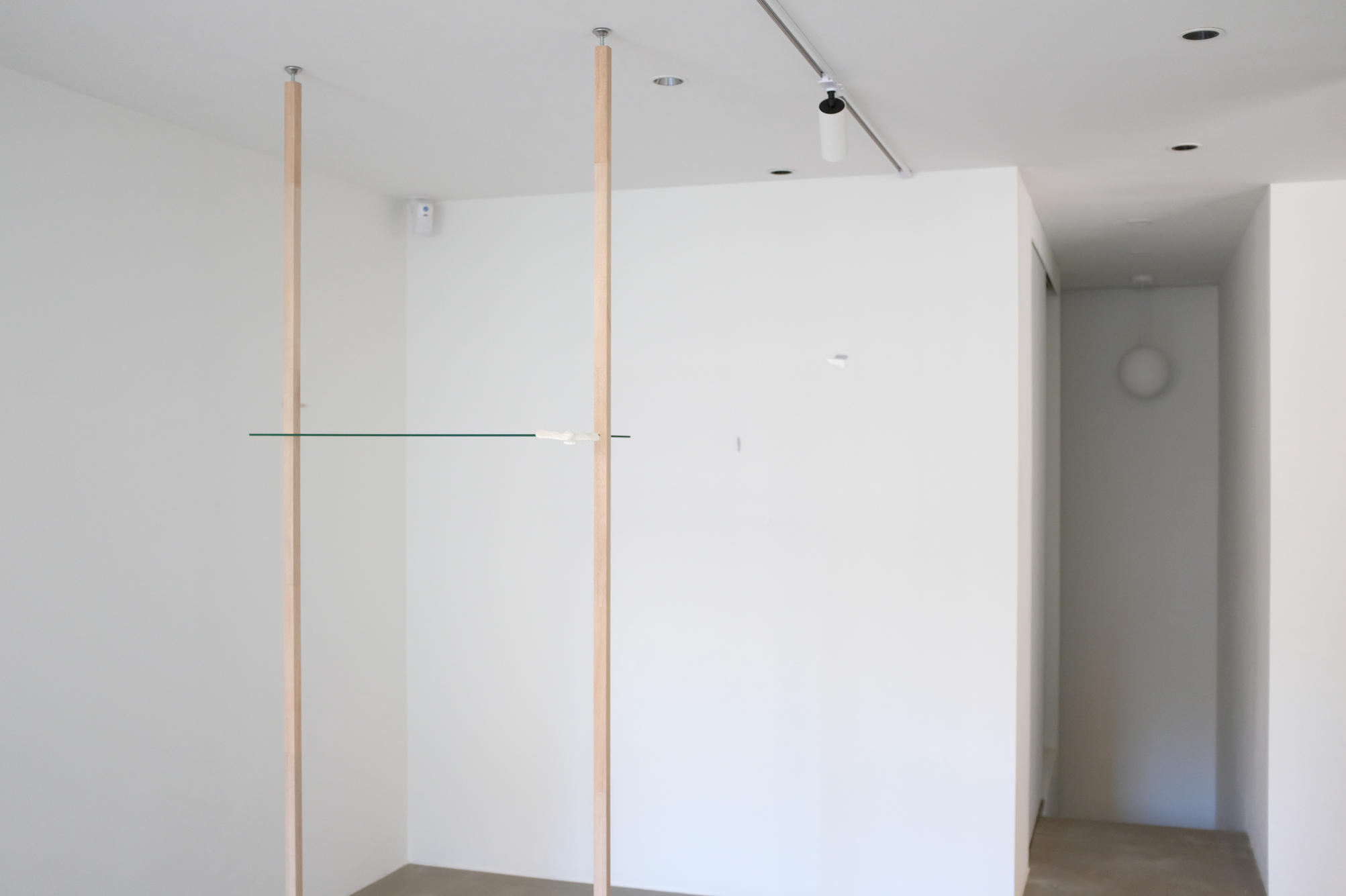 전시전경 · Exhibition view · (출처 = 오에이오에이 갤러리)