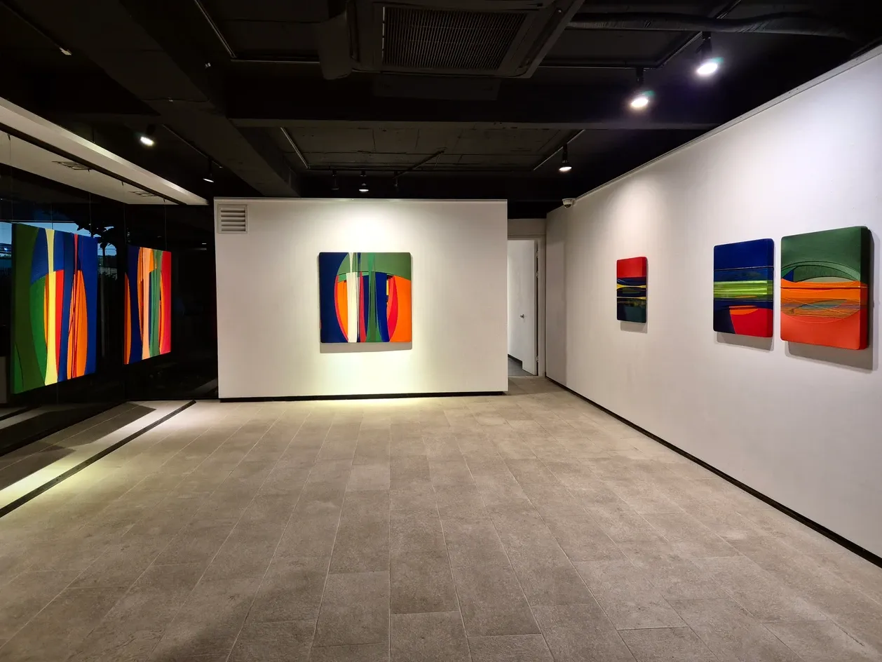 전시전경 · Exhibition view · (출처 = 리나갤러리)