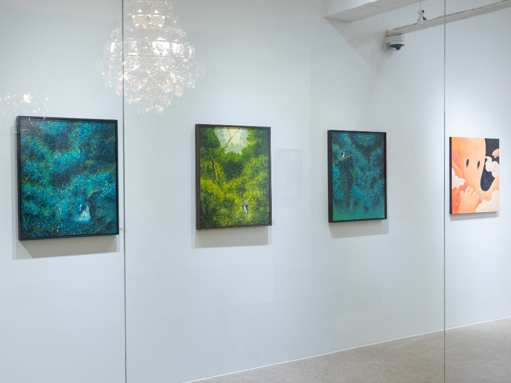 전시전경 · Exhibition view · (출처 = 맨션나인)
