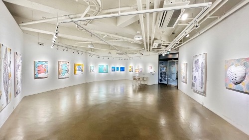 전시전경 · Exhibition view · (출처 = 마루아트센터)
