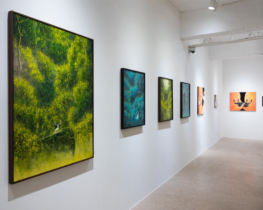 전시전경 · Exhibition view · (출처 = 맨션나인)