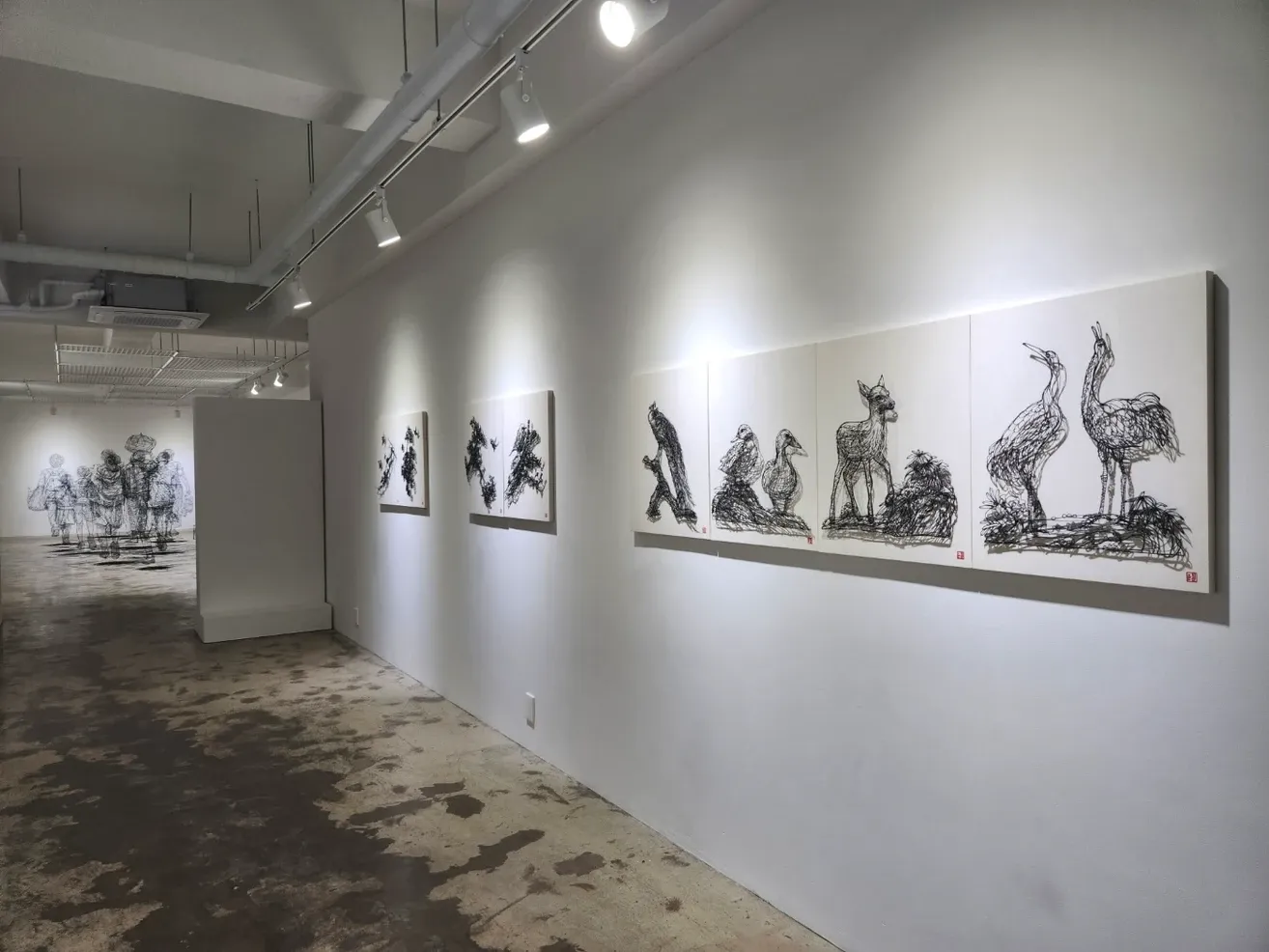 전시전경 · Exhibition view · (출처 = 리나갤러리)