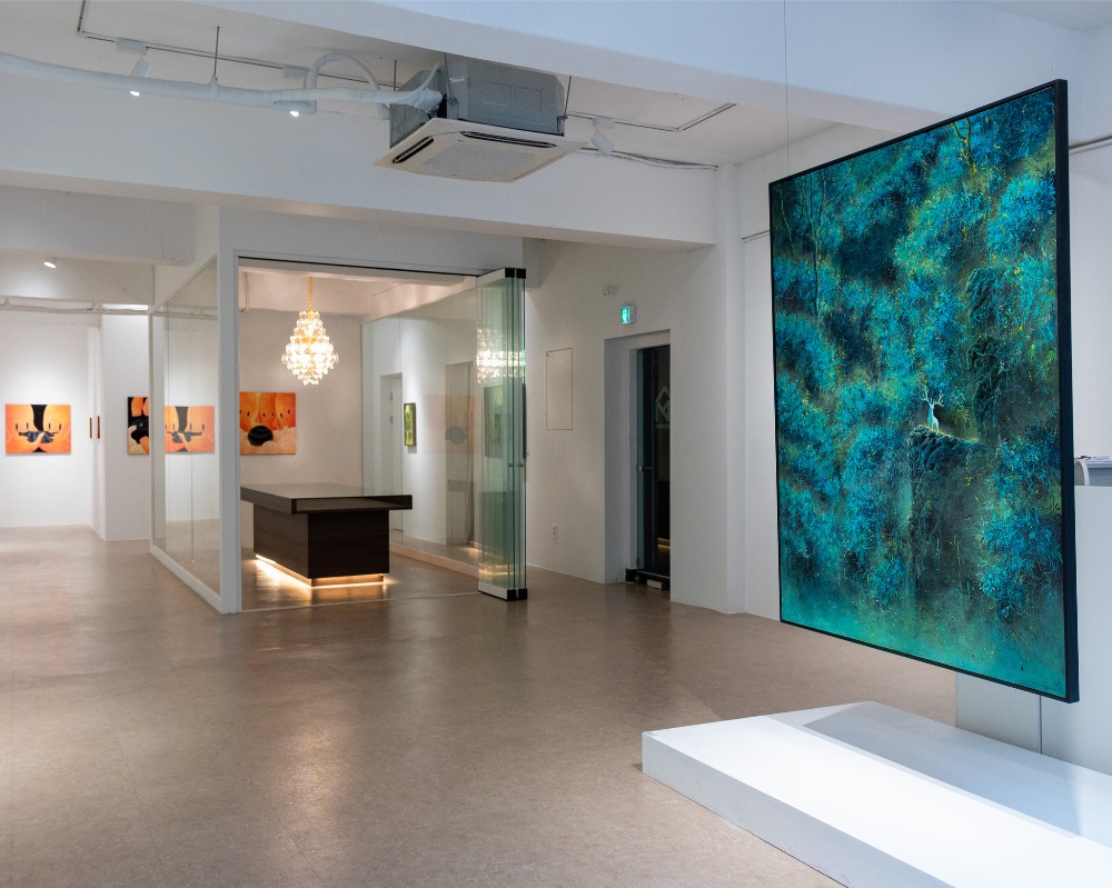 전시전경 · Exhibition view · (출처 = 맨션나인)