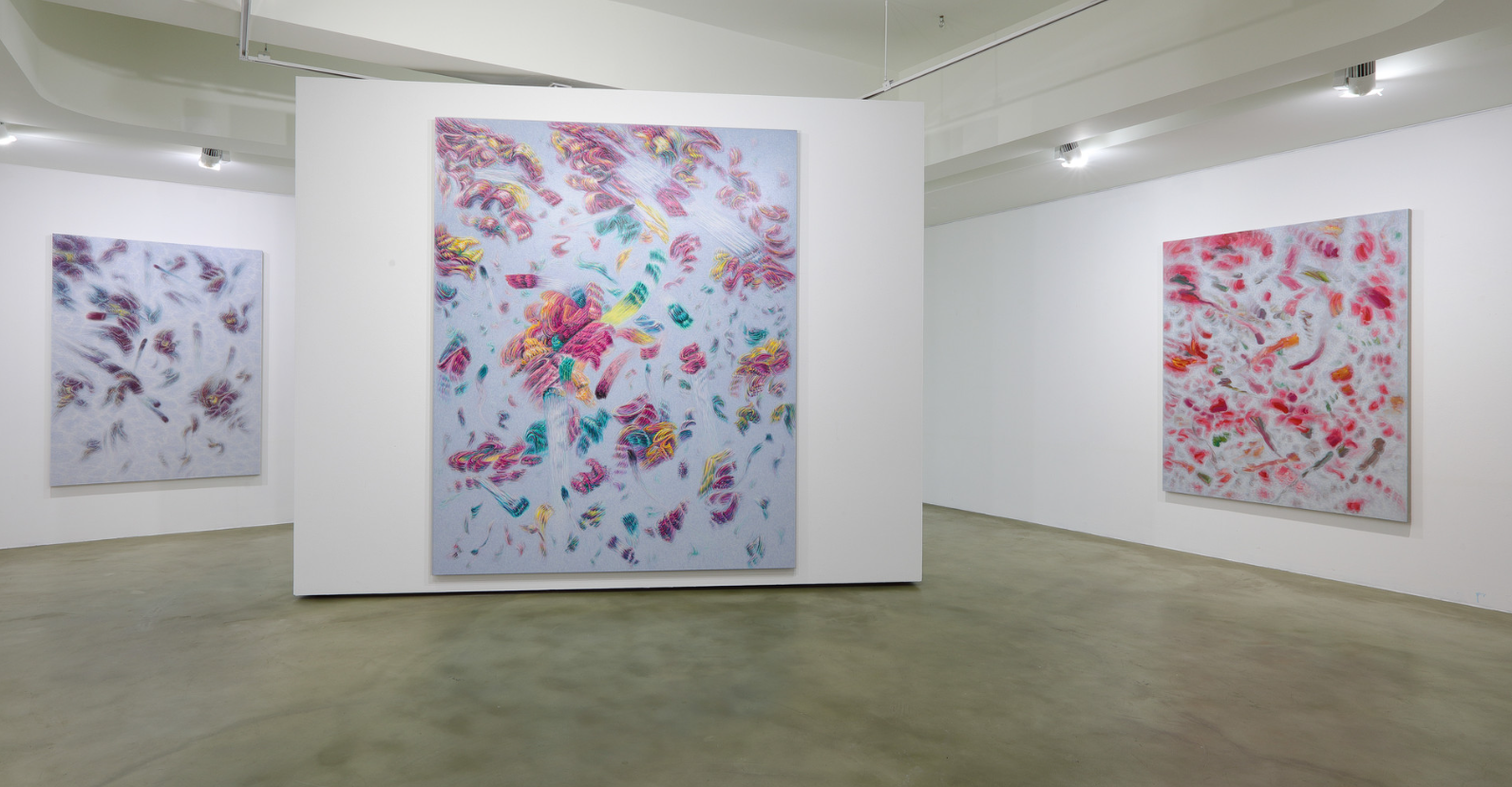 전시전경 · Exhibition view · (출처 = 호리아트스페이스)
