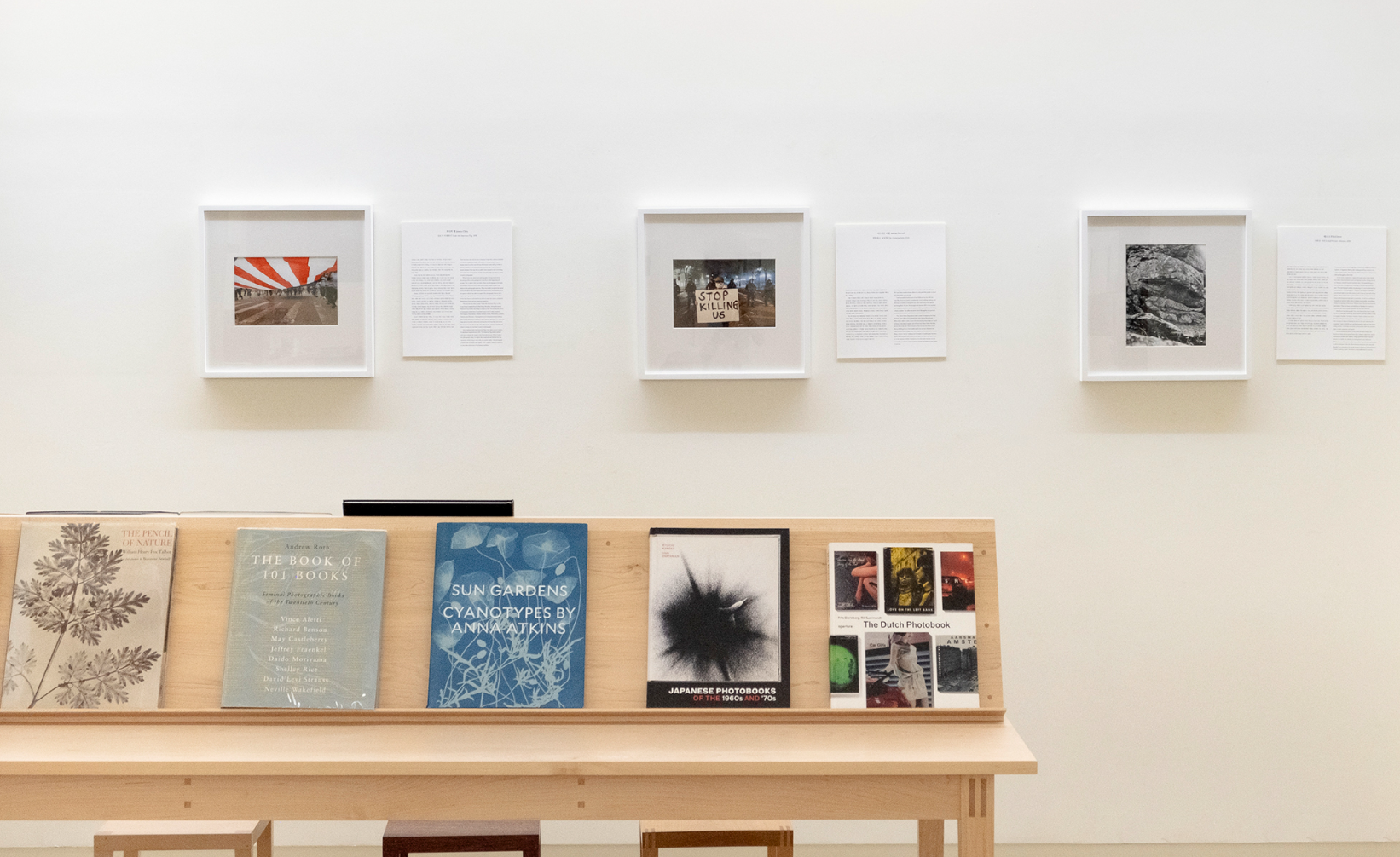 전시전경 · Exhibition view · (출처 = 닻프레스)