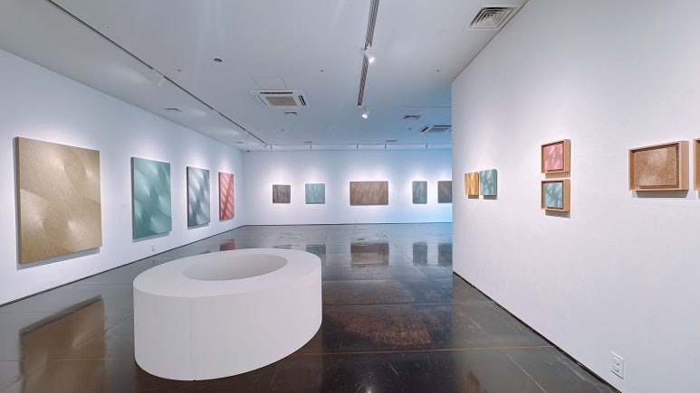 전시전경 · Exhibition view · (출처 = 비트리갤러리)