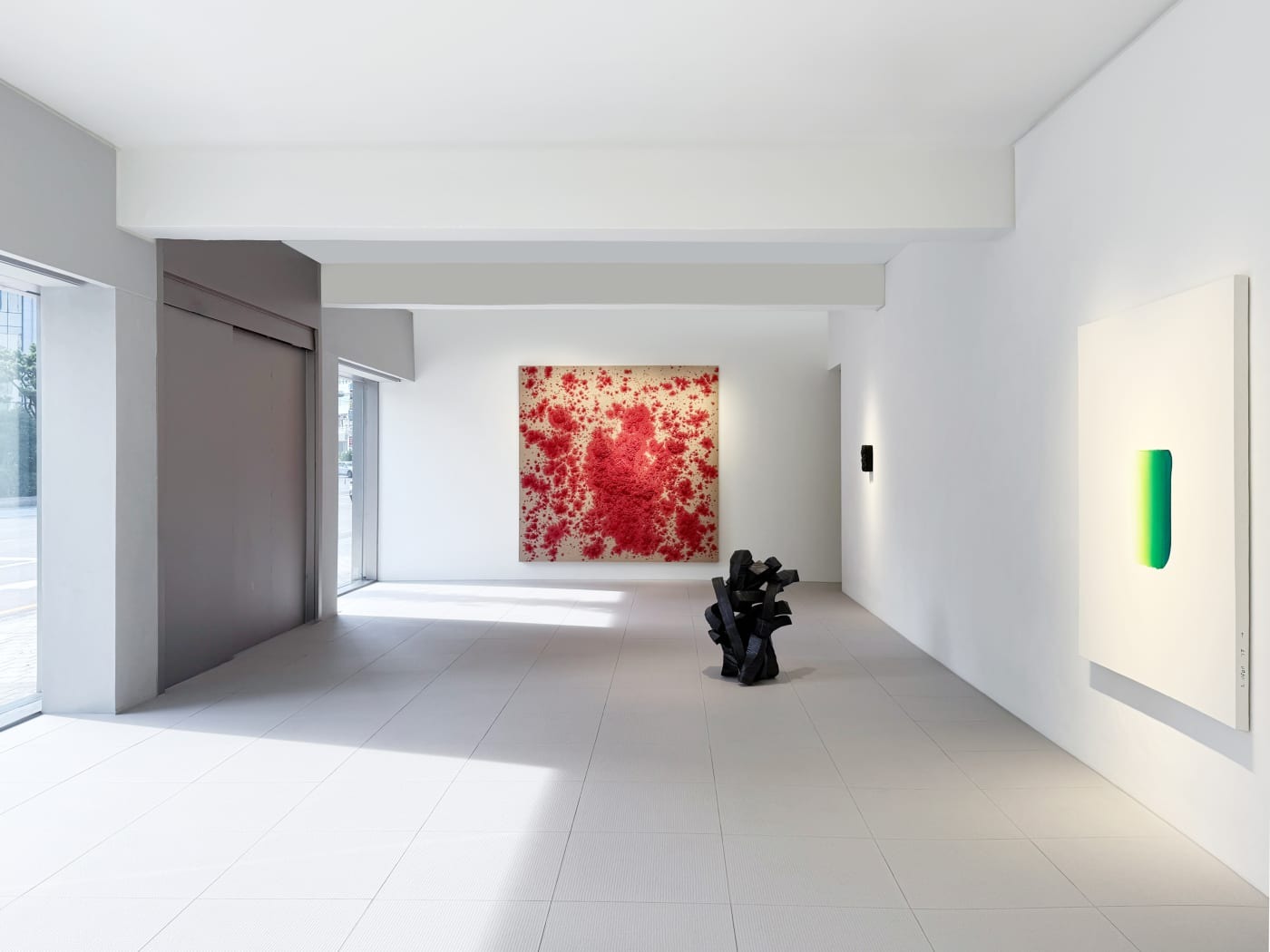 전시전경 · Exhibition view · (출처 = 조현화랑)