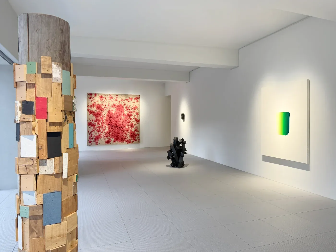 전시전경 · Exhibition view · (출처 = 조현화랑)