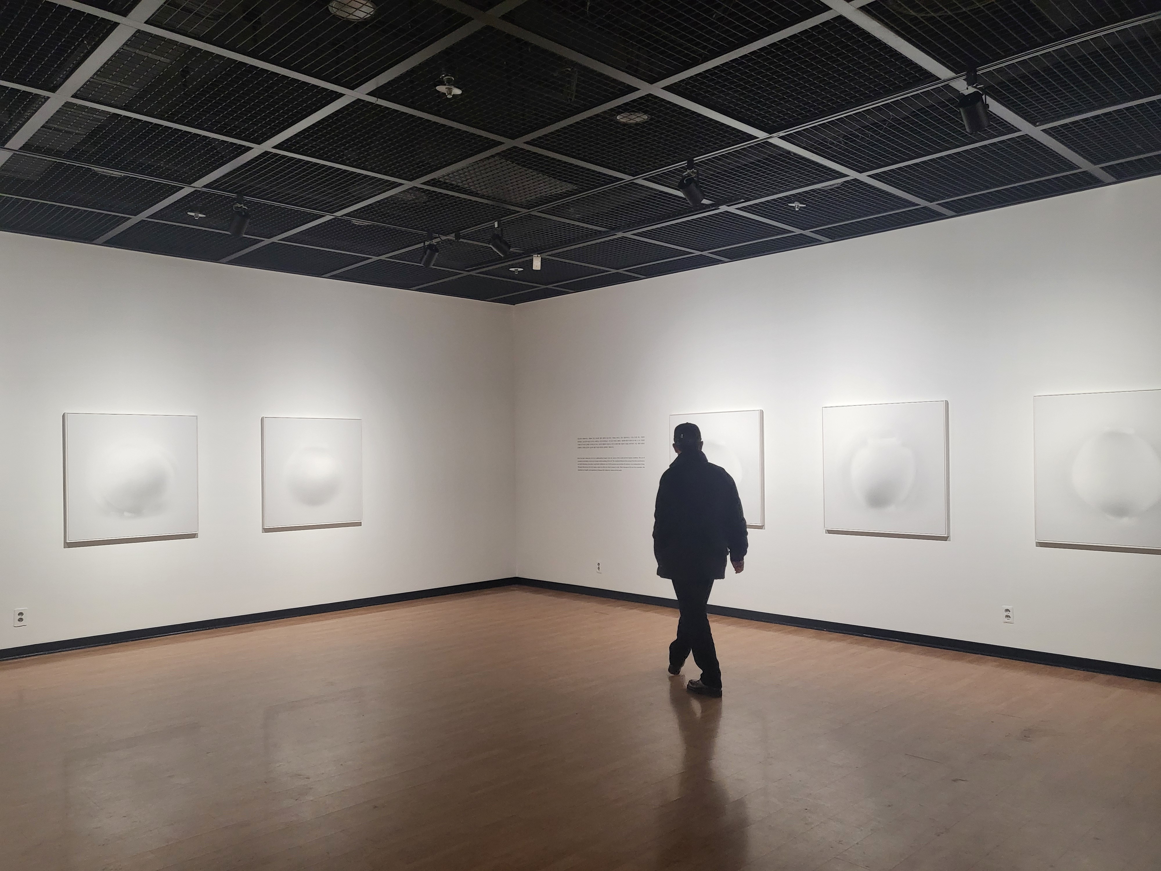 전시전경 · Exhibition view