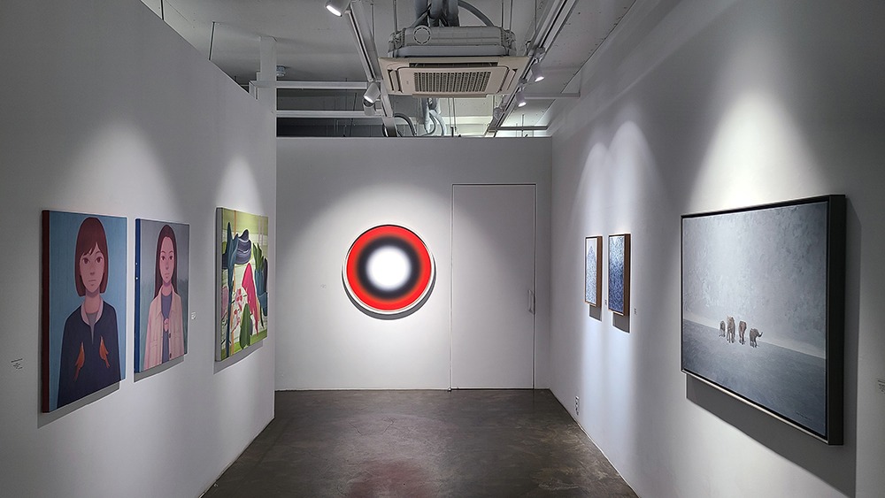 전시전경 · Exhibition view