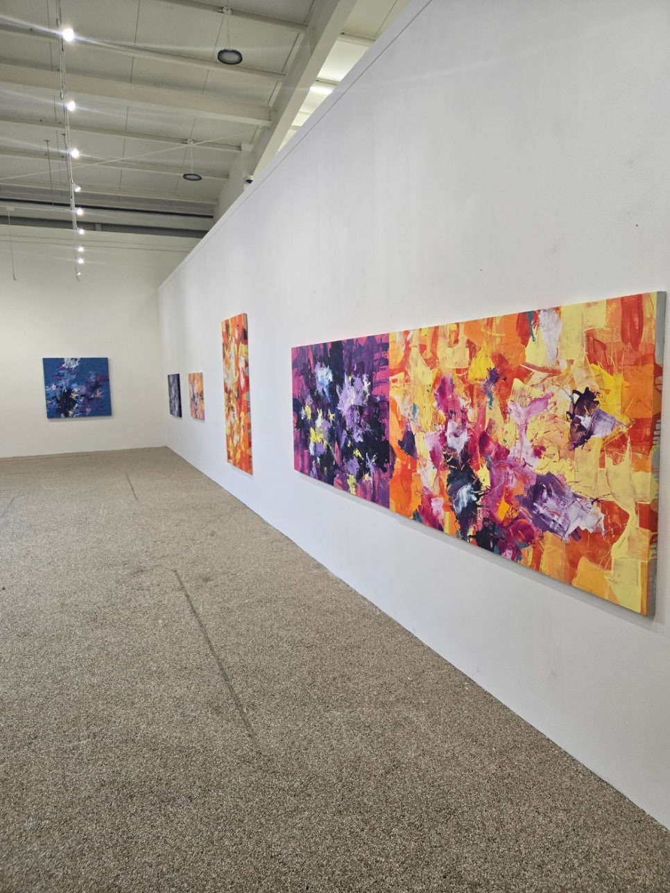 전시전경 · Exhibition view · 출처 및 등록:도슨트갤러리