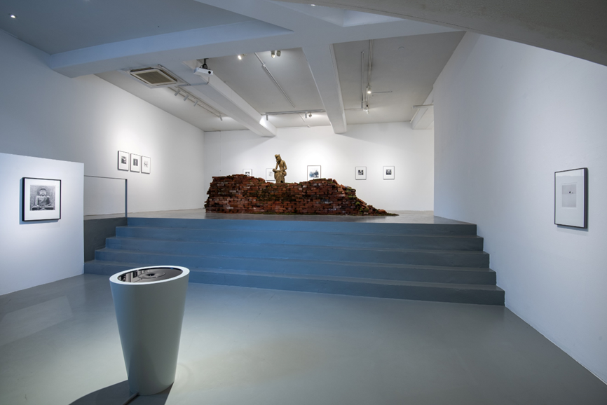 전시전경 · Exhibition view