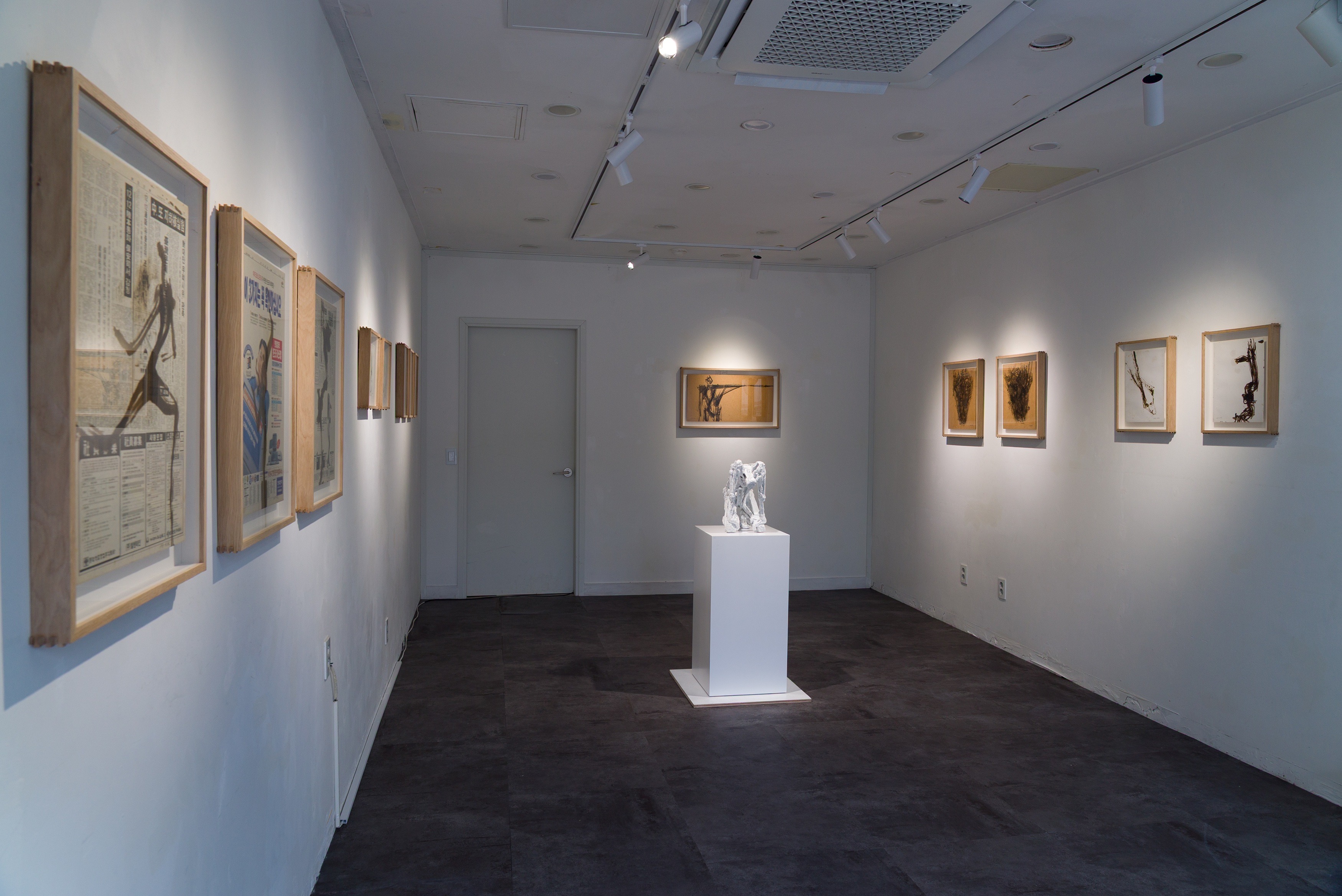전시전경 · Exhibition view · 출처 및 제공:아트스페이스 카고
