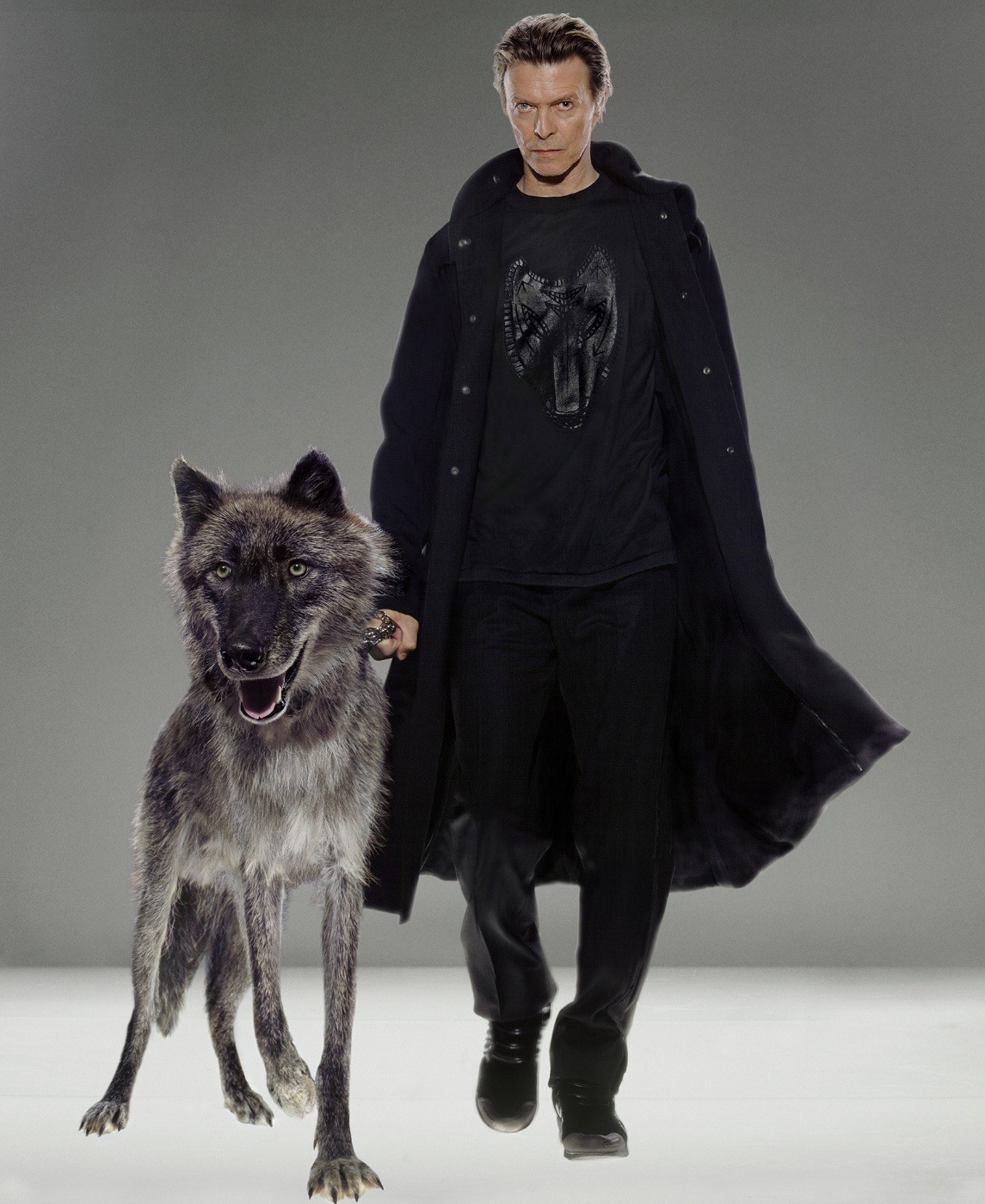 DAVID BOWIE, Natural Villians, New York · 2002