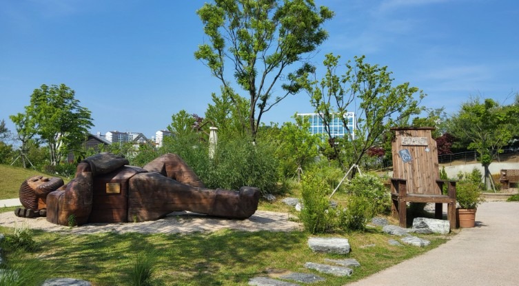 전시전경 · Exhibition view · 출처 및 제공: 서울식물원,강서구청