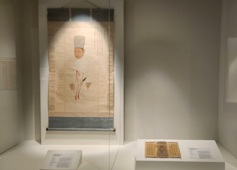 전시전경 · Exhibition view