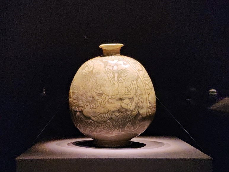 전시전경 · Exhibition view