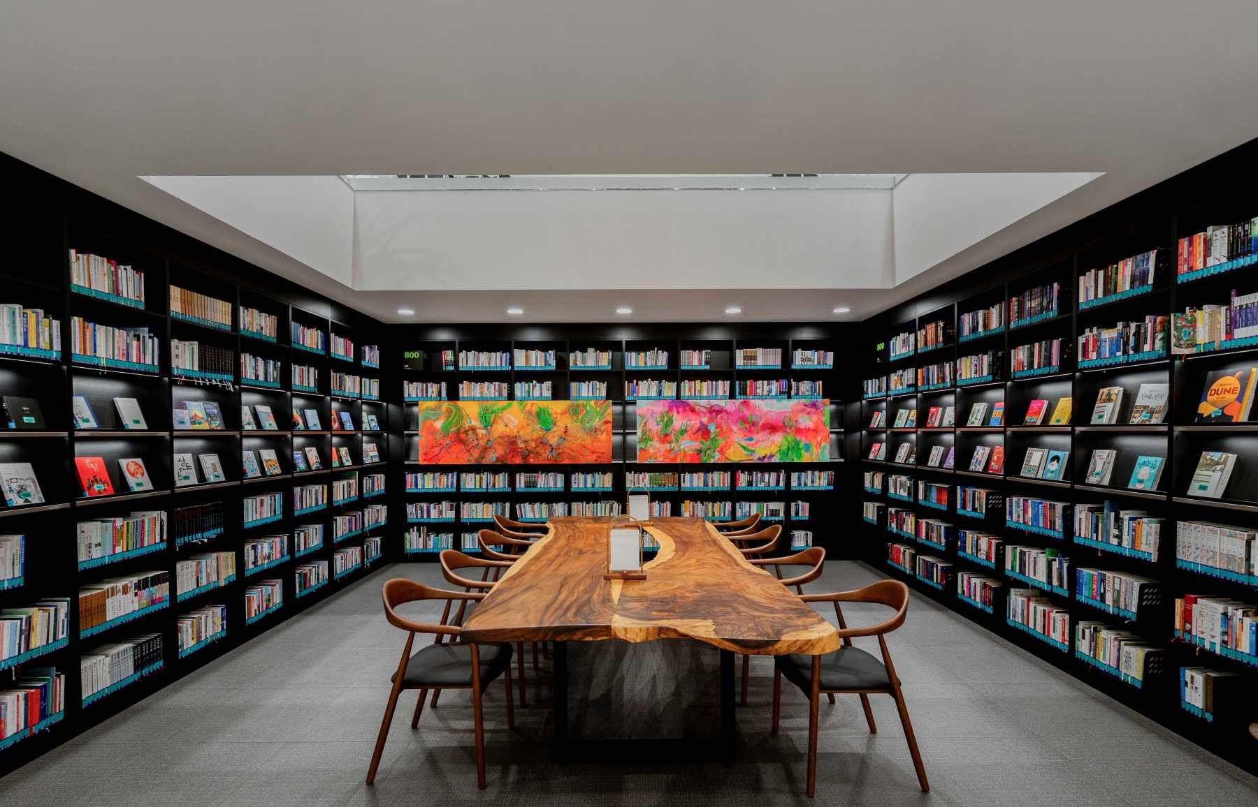 전시전경 · Exhibition view