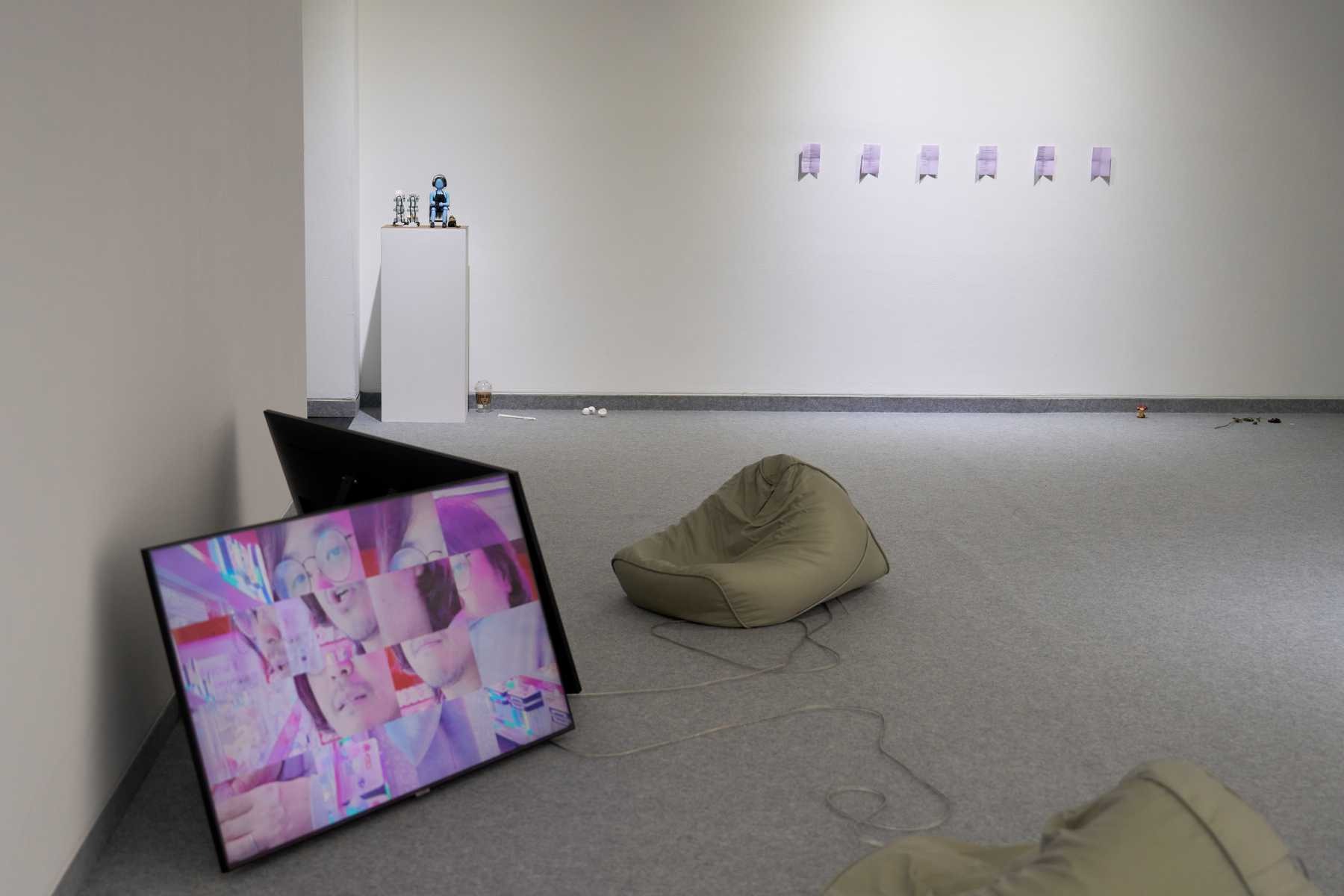 전시전경 · Exhibition view